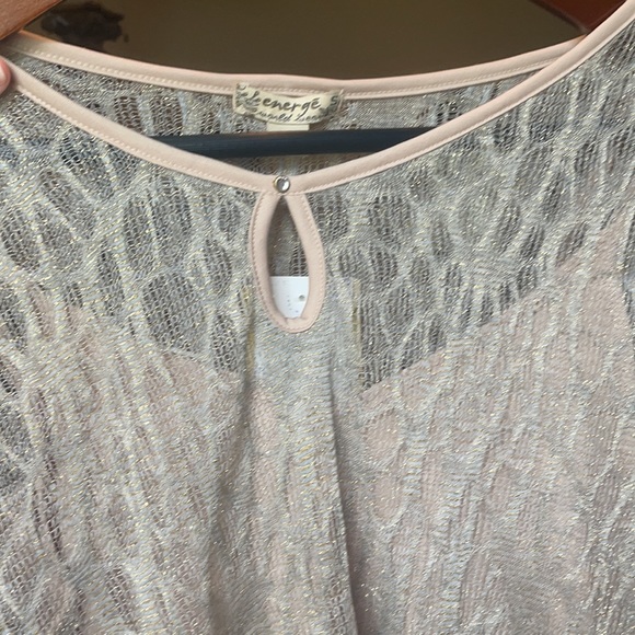 NWT Energe Gold cami with lace long sleeve on top - Picture 3 of 5